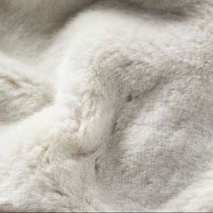 Pottery Barn - Faux Fur Alpaca Throw